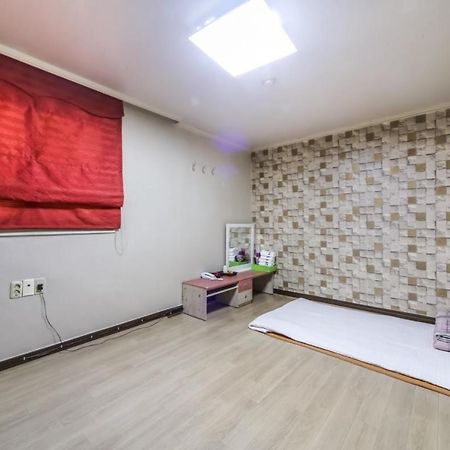 J Motel Gwangalli Busan Extérieur photo