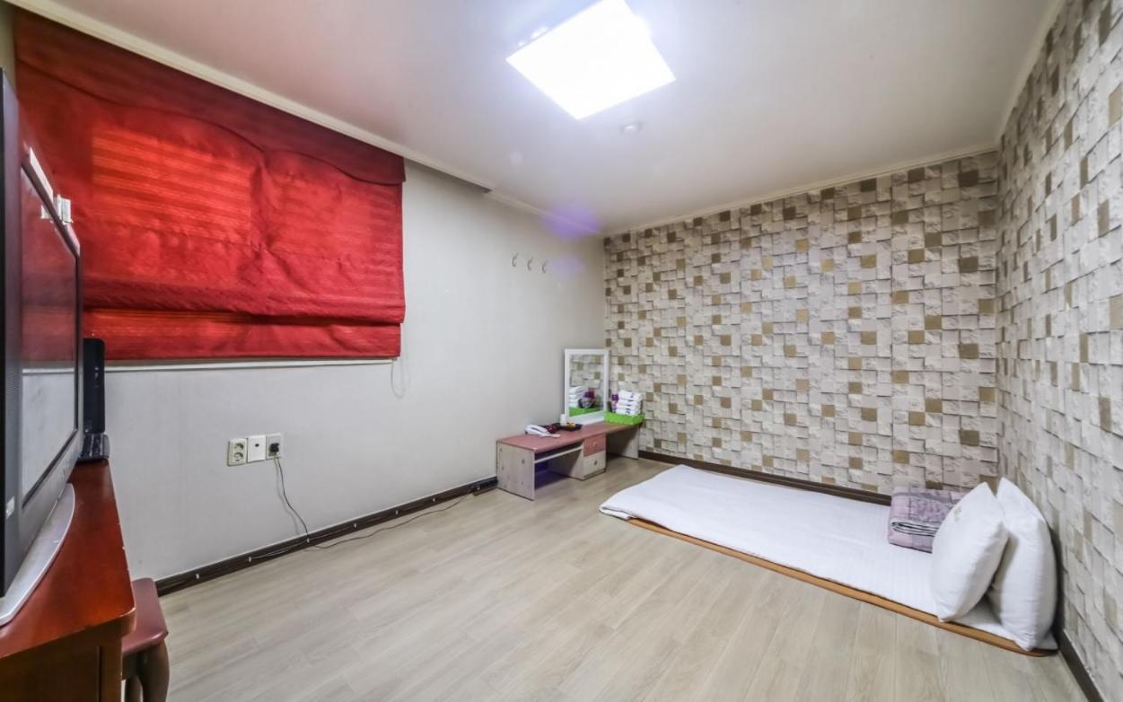 J Motel Gwangalli Busan Extérieur photo
